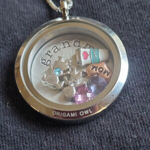 Origami Owl Grandma Locket With 23.5" 925 Sterling Silver Chain And 6 Charms